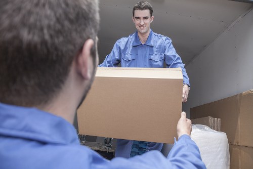 Man and van service in Elephant and Castle helping with a local move