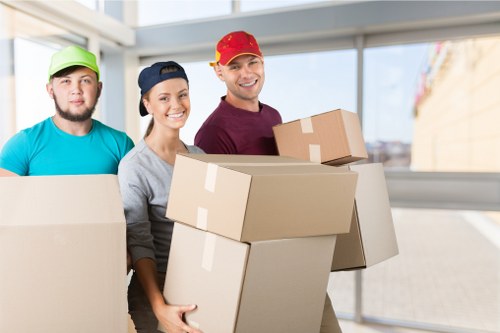 Man and van loading service in Elephant and Castle with clear pricing