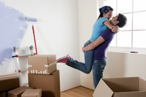 Convenient storage access and loading considerations in Elephant and Castle