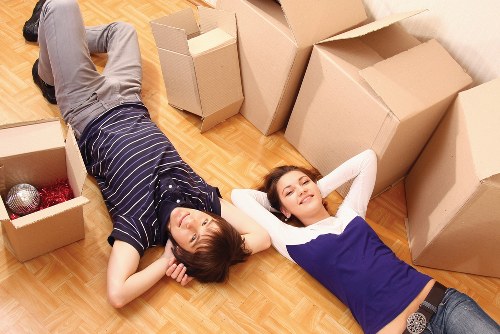 Packing and loading help for a move in Elephant and Castle